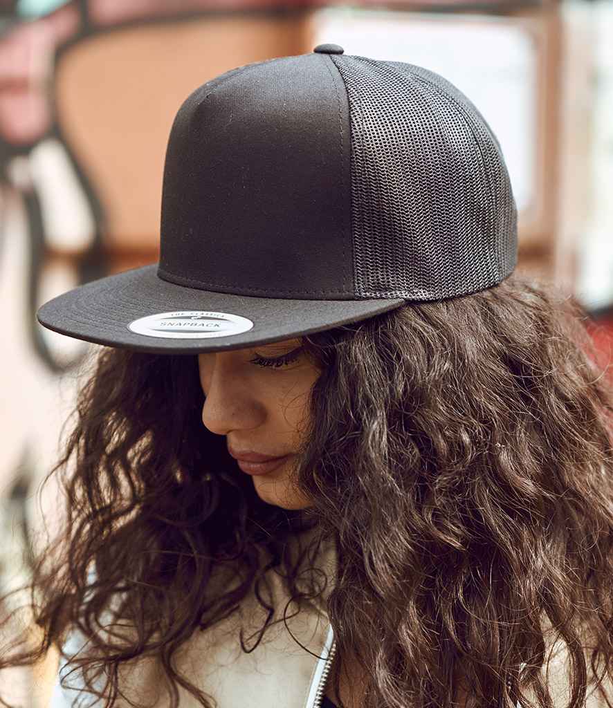 Flexfit - 5 Panel Retro Trucker Cap - Pierre Francis